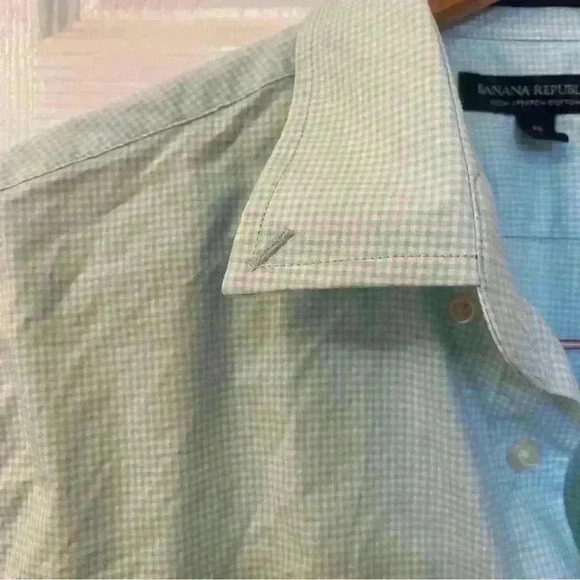 Banana Republic Men’s Slim Flex Fit Gingham Button down Size M - Picture 3 of 7